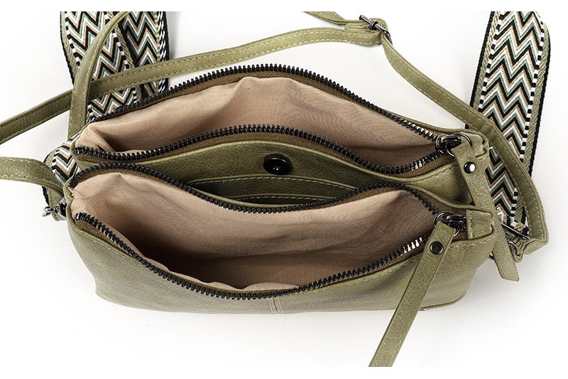 I'm Dutch schouder- en crossbodytasje Castel groen new PU materiaal veganistisch leer