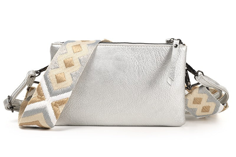 I'm Dutch schouder- en crossbodytasje Castel zilver new PU materiaal veganistisch leer